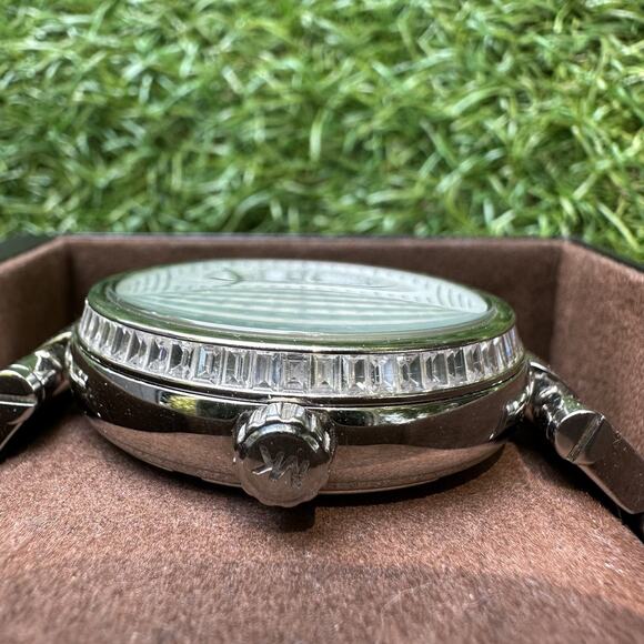 Michael Kors Skylar MK5866 Women Stainless Steel Analog Dial Quartz Watch JNA862 - Picture 5 of 12